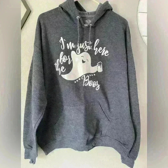 Fruit of the Loom Tops - 💜 🎃 I’m Just Here For The Boos Gray Fall Sweatshirt Size XL/Extra Large